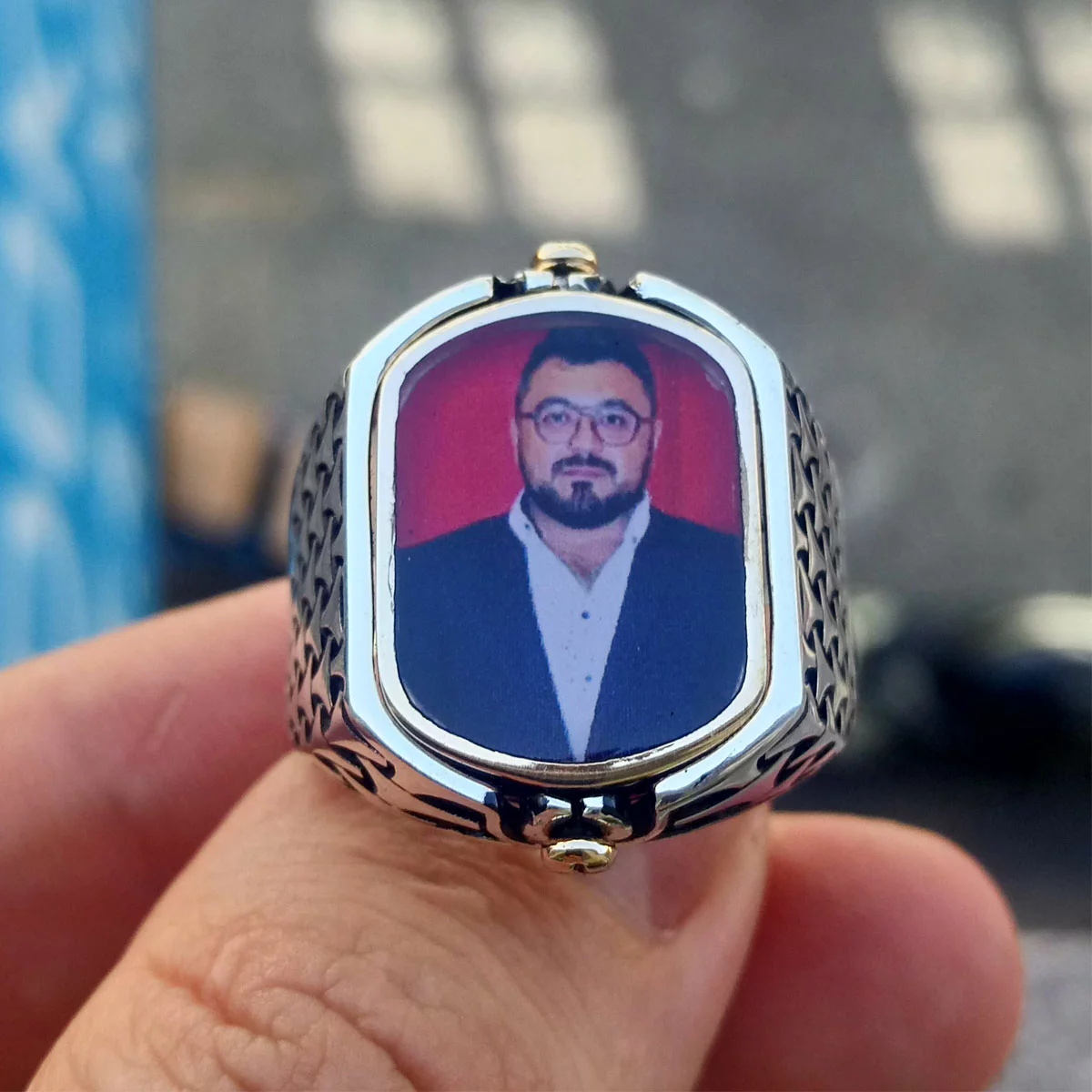 Çift Taraflı Kişiye Özel Resimli Gümüş Erkek Yüzük