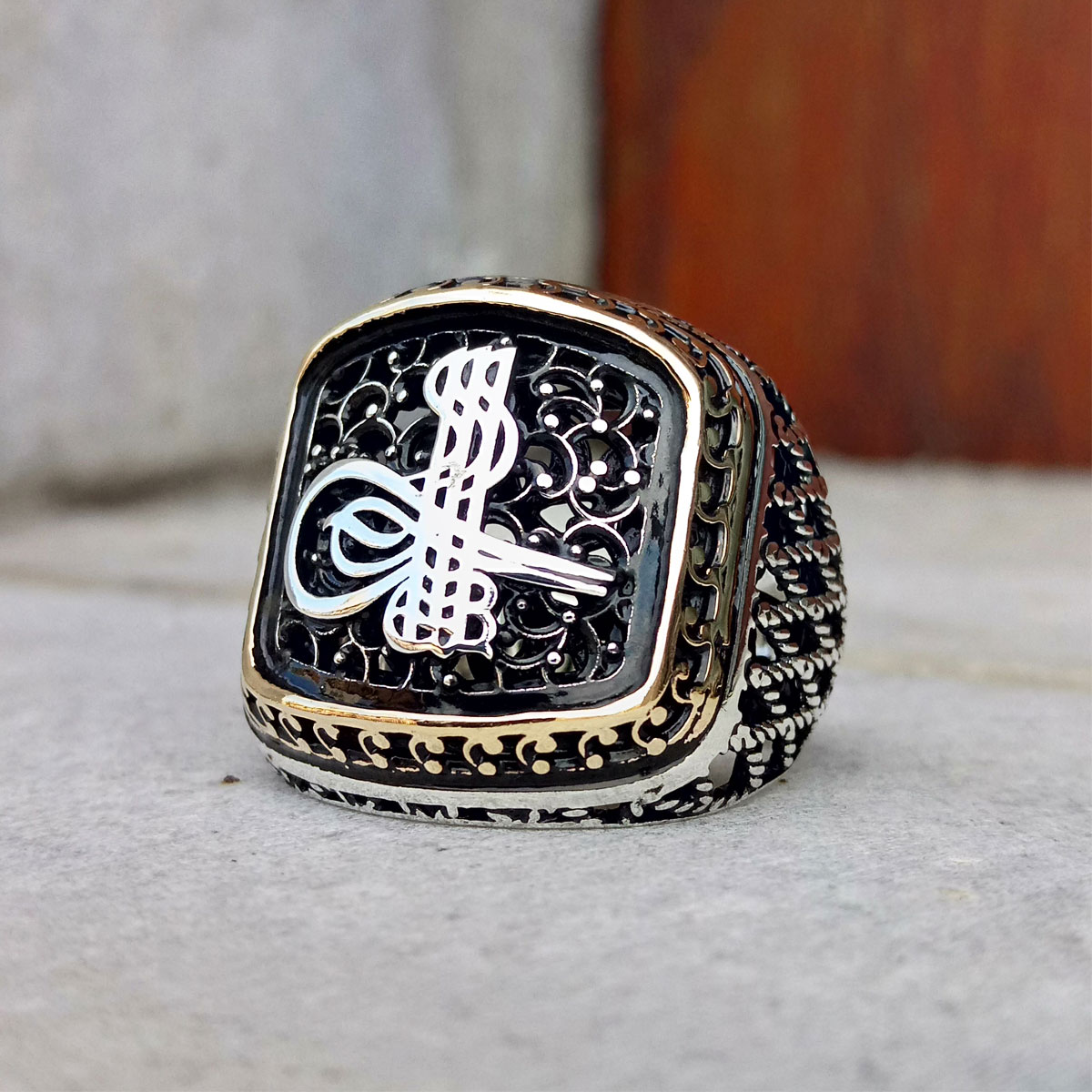 Gümüş Osmanlı Tuğralı Telkari İşlemeli Desenli Erkek Yüzük 5 Gümüş Osmanlı Tuğralı Telkari İşlemeli Desenli Erkek Yüzük - Görsel 5